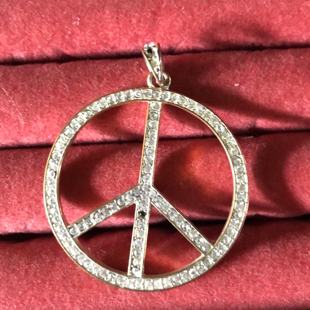 Vintage peace sign pendant